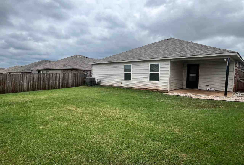 3 Bedrooms Bedrooms, 0 ,2 BathroomsBathrooms,Residential,Single Family,Moore,1,132964
