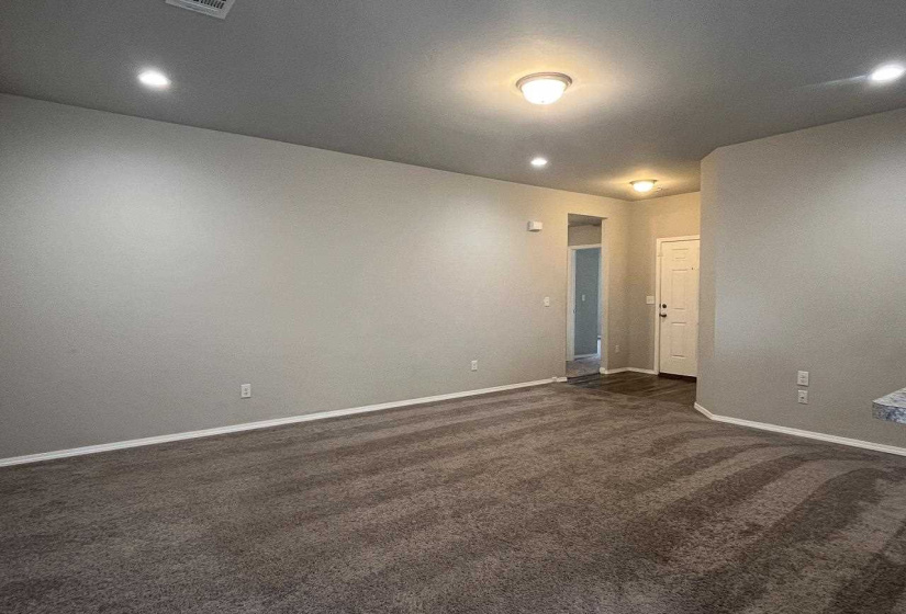 3 Bedrooms Bedrooms, 0 ,2 BathroomsBathrooms,Residential,Single Family,Moore,1,132964