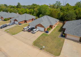 0 , 0 ,3 BathroomsBathrooms,Multi-family,Duplex,Keller,1,132966
