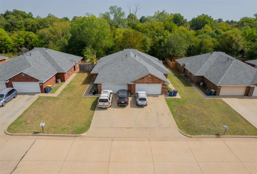 0 , 0 ,3 BathroomsBathrooms,Multi-family,Duplex,Keller,1,132966