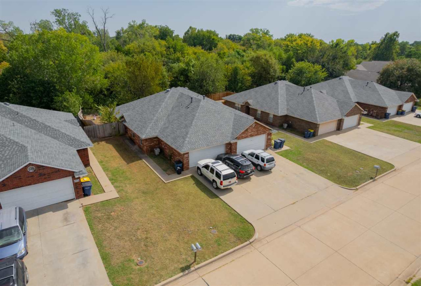 0 , 0 ,3 BathroomsBathrooms,Multi-family,Duplex,Keller,1,132966