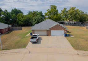 0 , 0 ,3 BathroomsBathrooms,Multi-family,Duplex,Glenwood,1,132967