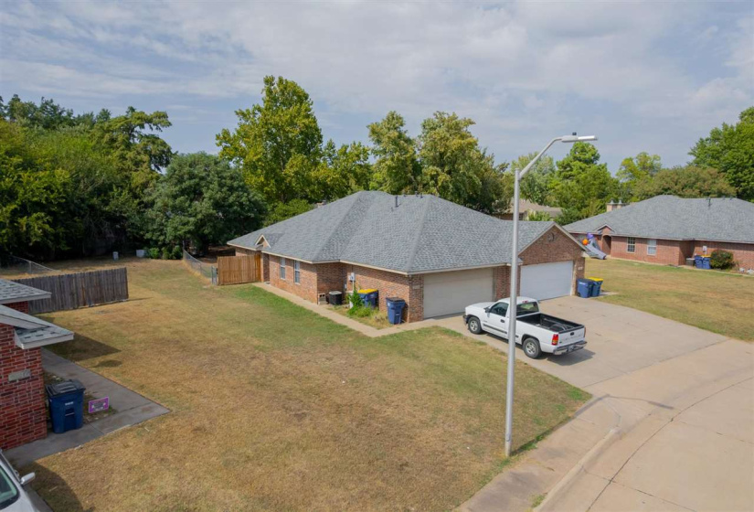 0 , 0 ,3 BathroomsBathrooms,Multi-family,Duplex,Glenwood,1,132967