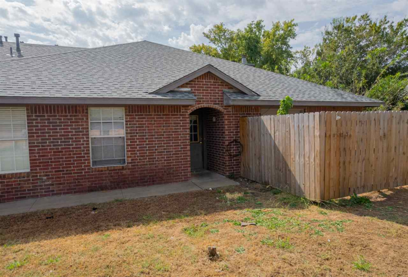 0 , 0 ,3 BathroomsBathrooms,Multi-family,Duplex,Glenwood,1,132968