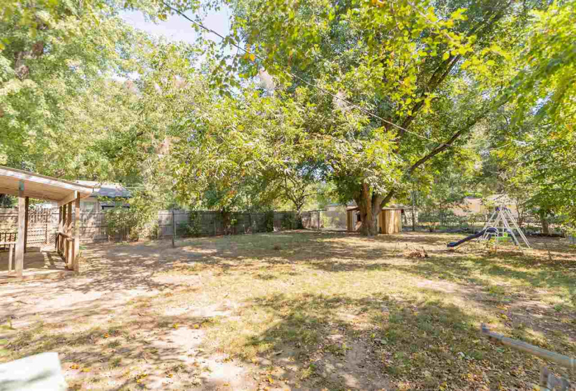3 Bedrooms Bedrooms, 0 ,1 BathroomBathrooms,Residential,Single Family,Pine,1,132971