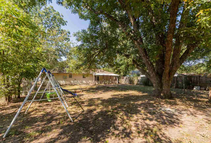 3 Bedrooms Bedrooms, 0 ,1 BathroomBathrooms,Residential,Single Family,Pine,1,132971