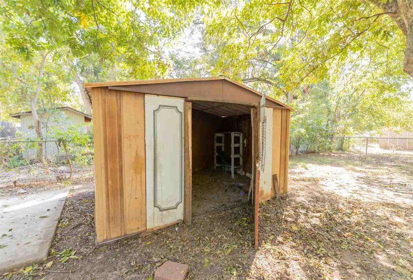 3 Bedrooms Bedrooms, 0 ,1 BathroomBathrooms,Residential,Single Family,Pine,1,132971