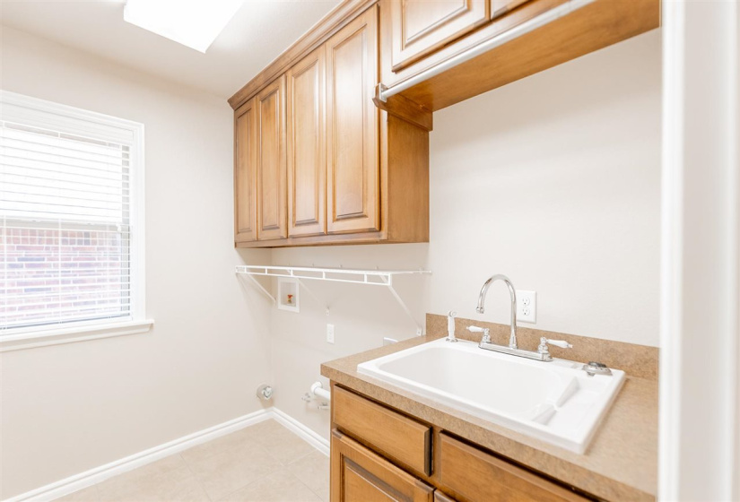 3 Bedrooms Bedrooms, 0 ,2 BathroomsBathrooms,Residential,Single Family,Canyon,1,132972