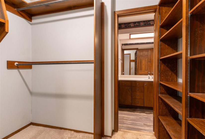 4 Bedrooms Bedrooms, 0 ,2 BathroomsBathrooms,Residential,Single Family,27th,1.5,132768