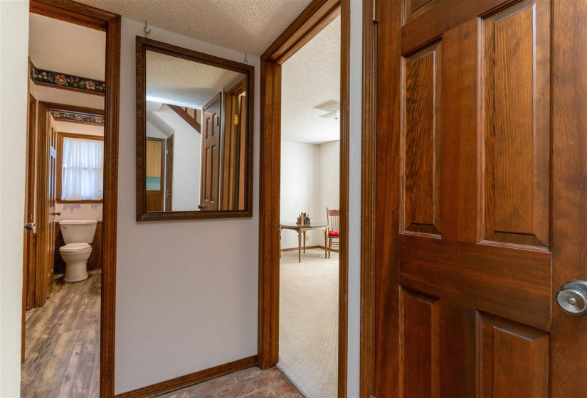4 Bedrooms Bedrooms, 0 ,2 BathroomsBathrooms,Residential,Single Family,27th,1.5,132768