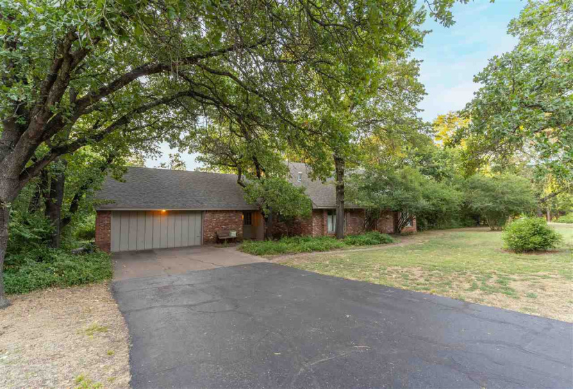 4 Bedrooms Bedrooms, 0 ,2 BathroomsBathrooms,Residential,Single Family,27th,1.5,132768