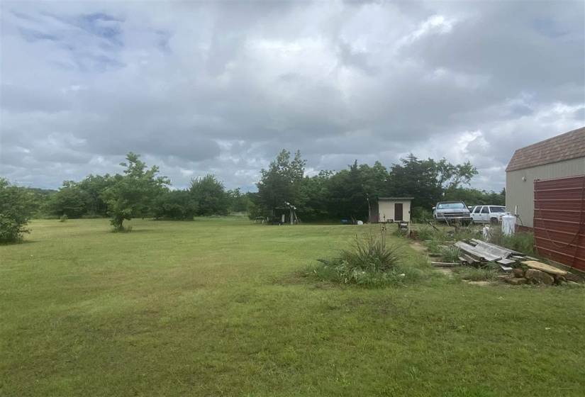 1 Bedroom Bedrooms, 0 ,1 BathroomBathrooms,Residential,Single Family,6th,1,132981