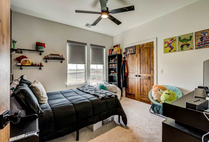 4 Bedrooms Bedrooms, 0 ,3 BathroomsBathrooms,Residential,Single Family,Knob Hill,1.5,132984