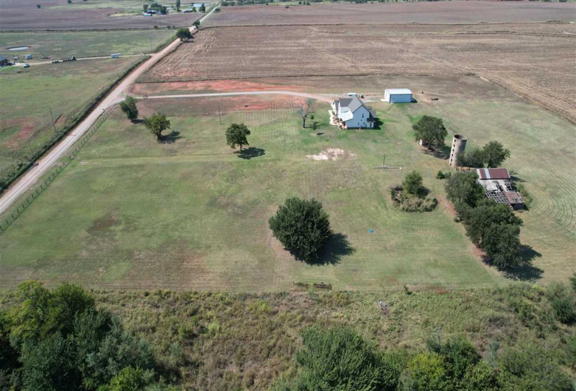 4 Bedrooms Bedrooms, 0 ,3 BathroomsBathrooms,Residential,Single Family,Knob Hill,1.5,132984