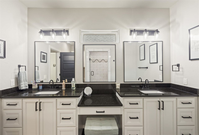 4 Bedrooms Bedrooms, 0 ,3 BathroomsBathrooms,Residential,Single Family,Will Rogers Dr,1.5,132985