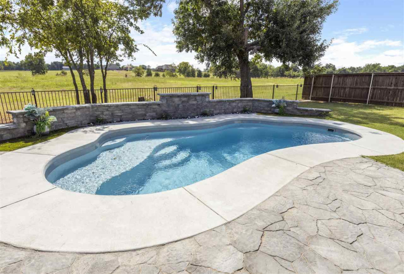 4 Bedrooms Bedrooms, 0 ,3 BathroomsBathrooms,Residential,Single Family,Will Rogers Dr,1.5,132985