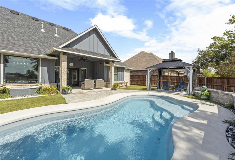 4 Bedrooms Bedrooms, 0 ,3 BathroomsBathrooms,Residential,Single Family,Will Rogers Dr,1.5,132985
