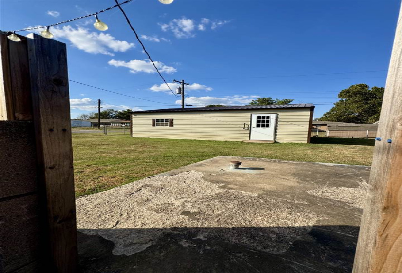 2 Bedrooms Bedrooms, 0 ,1 BathroomBathrooms,Residential,Single Family,3rd,1,132987