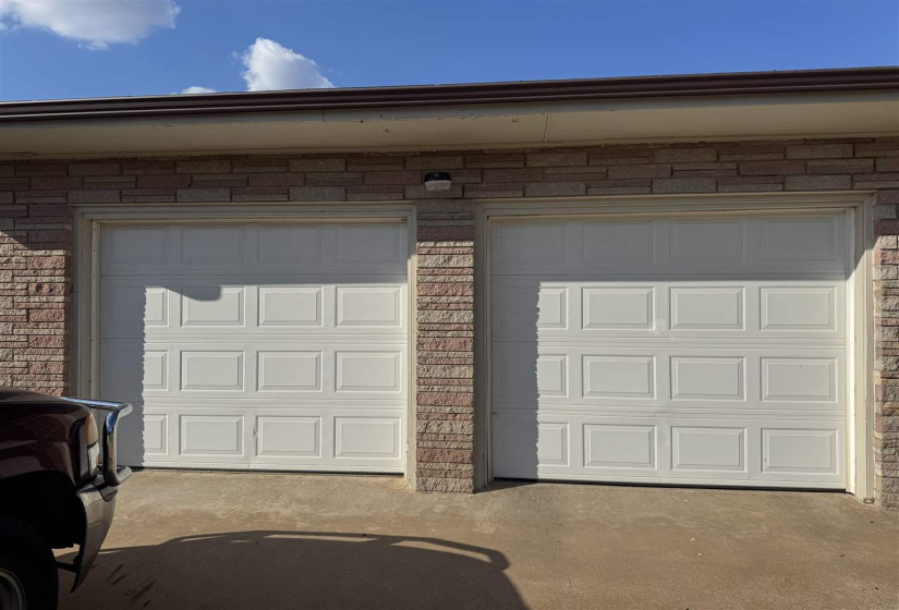 2 Bedrooms Bedrooms, 0 ,1 BathroomBathrooms,Residential,Single Family,3rd,1,132987