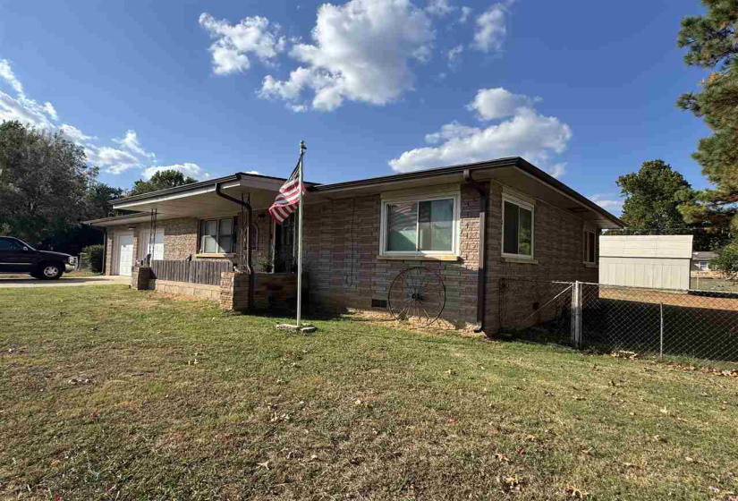 2 Bedrooms Bedrooms, 0 ,1 BathroomBathrooms,Residential,Single Family,3rd,1,132987