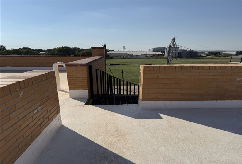 4 Bedrooms Bedrooms, 0 ,4 BathroomsBathrooms,Residential,Single Family,Main,2,132988