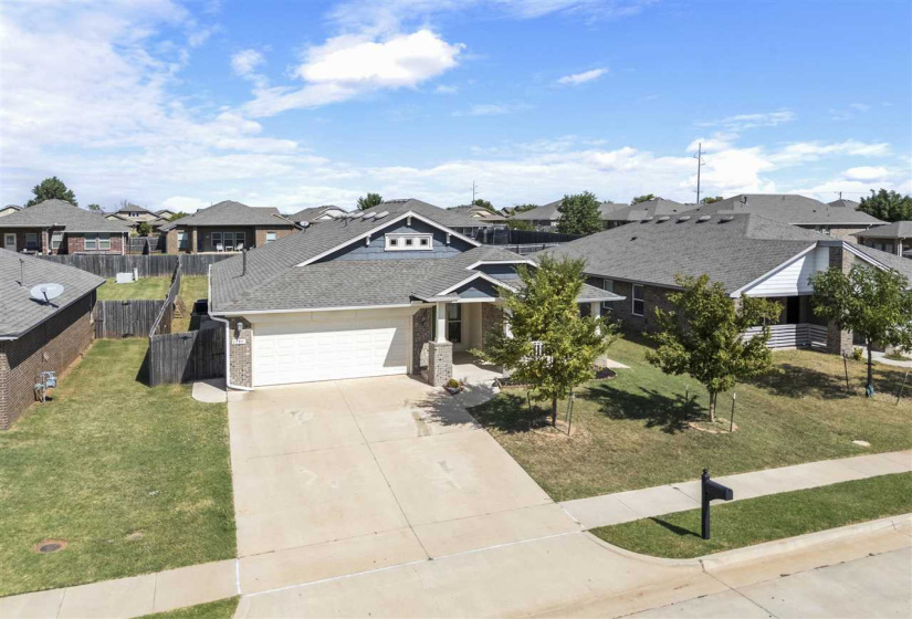 4 Bedrooms Bedrooms, 0 ,2 BathroomsBathrooms,Residential,Single Family,Landry,1,132989
