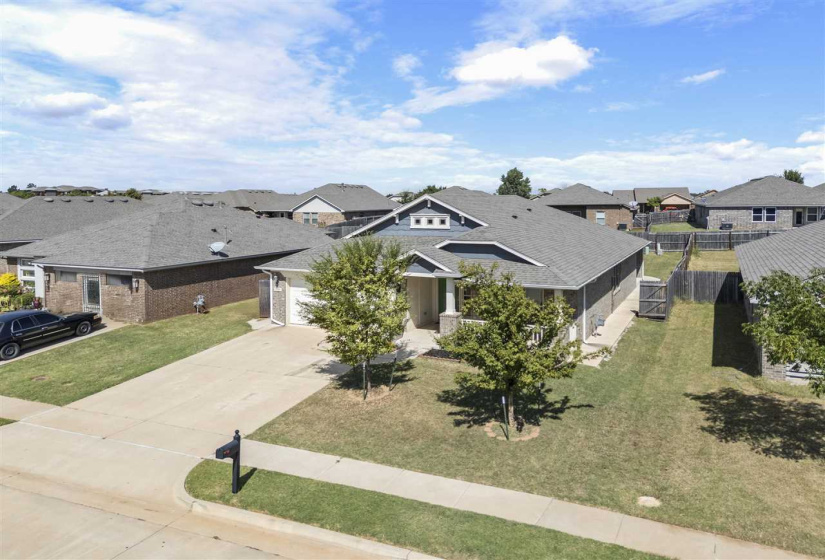 4 Bedrooms Bedrooms, 0 ,2 BathroomsBathrooms,Residential,Single Family,Landry,1,132989