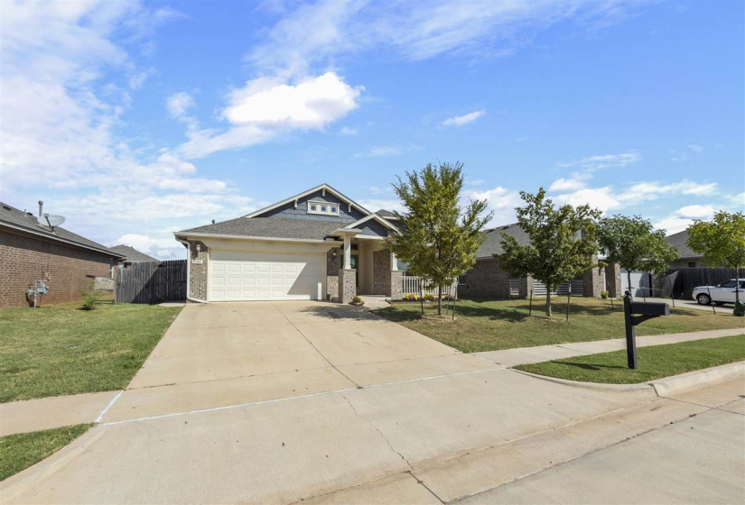 4 Bedrooms Bedrooms, 0 ,2 BathroomsBathrooms,Residential,Single Family,Landry,1,132989