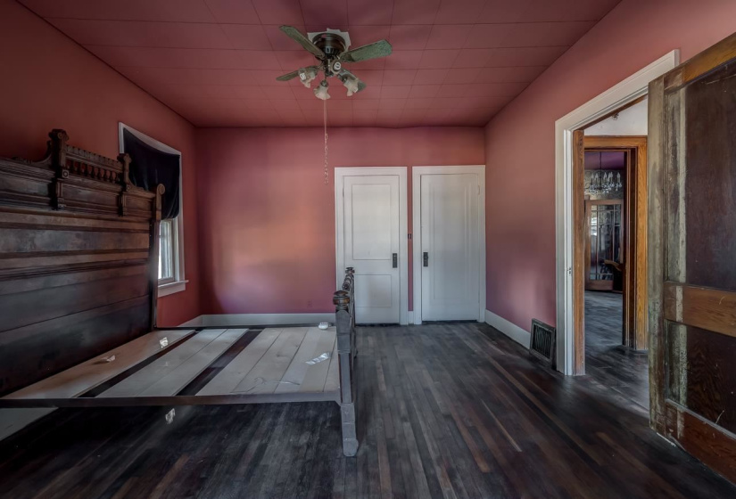 2 Bedrooms Bedrooms, 0 ,1 BathroomBathrooms,Residential,Single Family,6th,1,132991