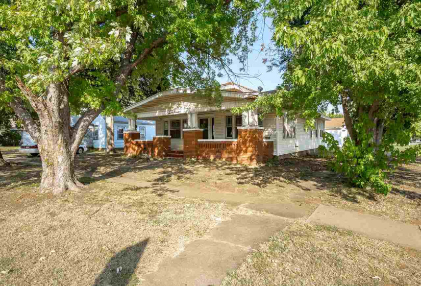 2 Bedrooms Bedrooms, 0 ,1 BathroomBathrooms,Residential,Single Family,6th,1,132991