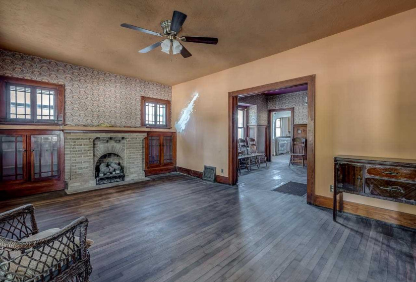 2 Bedrooms Bedrooms, 0 ,1 BathroomBathrooms,Residential,Single Family,6th,1,132991