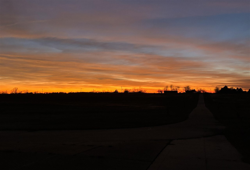 6 Bedrooms Bedrooms, 0 ,4 BathroomsBathrooms,Residential,Single Family,3410,3,132996