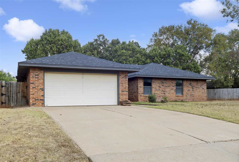 3 Bedrooms Bedrooms, 0 ,2 BathroomsBathrooms,Residential,Single Family,Dublin,1,132998