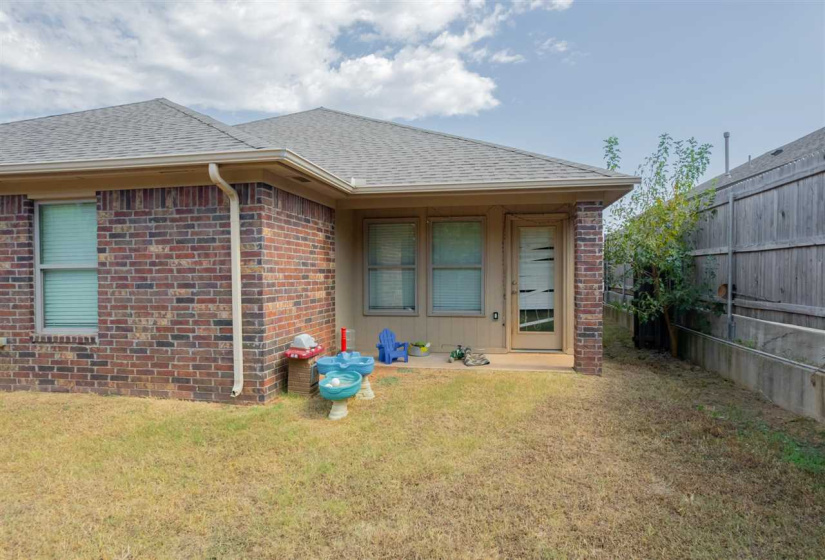 3 Bedrooms Bedrooms, 0 ,2 BathroomsBathrooms,Residential,Single Family,Fairfield,1,133017