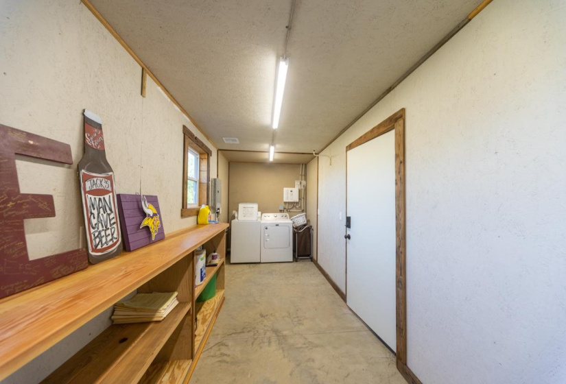 1 Bedroom Bedrooms, 0 ,1 BathroomBathrooms,Residential,Single Family,Amanda,1,133026