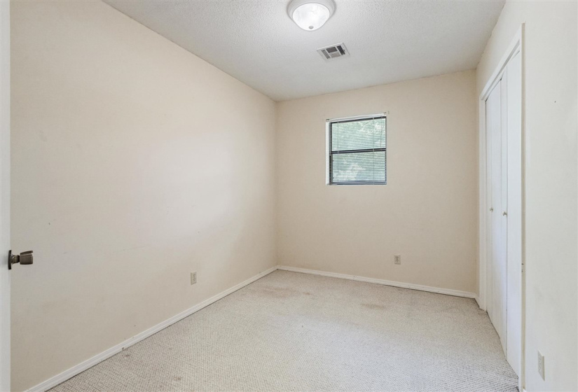 3 Bedrooms Bedrooms, 0 ,1 BathroomBathrooms,Residential,Single Family,Henderson Street,1,133031