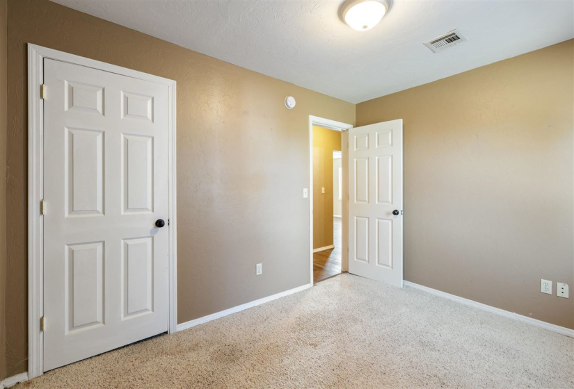 3 Bedrooms Bedrooms, 0 ,1 BathroomBathrooms,Residential,Single Family,Rose Rd,1,133040