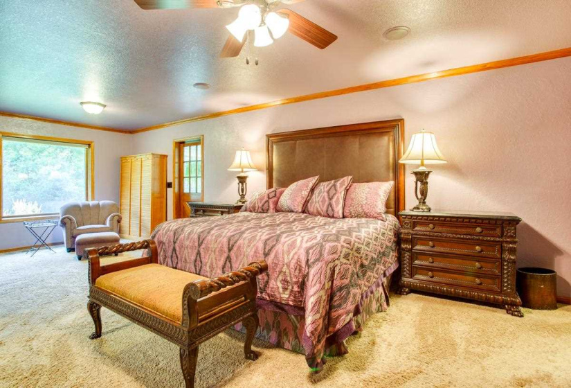 4 Bedrooms Bedrooms, 0 ,3 BathroomsBathrooms,Residential,Single Family,Robertson Rd,1,133043