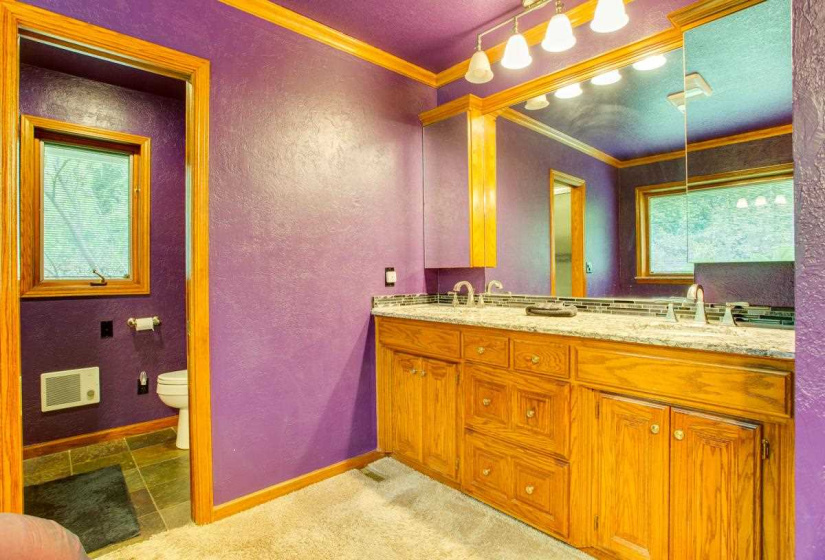 4 Bedrooms Bedrooms, 0 ,3 BathroomsBathrooms,Residential,Single Family,Robertson Rd,1,133043