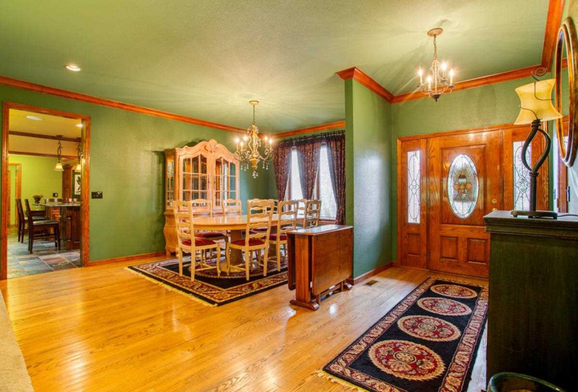 4 Bedrooms Bedrooms, 0 ,3 BathroomsBathrooms,Residential,Single Family,Robertson Rd,1,133043