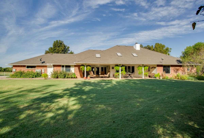 4 Bedrooms Bedrooms, 0 ,3 BathroomsBathrooms,Residential,Single Family,Robertson Rd,1,133043