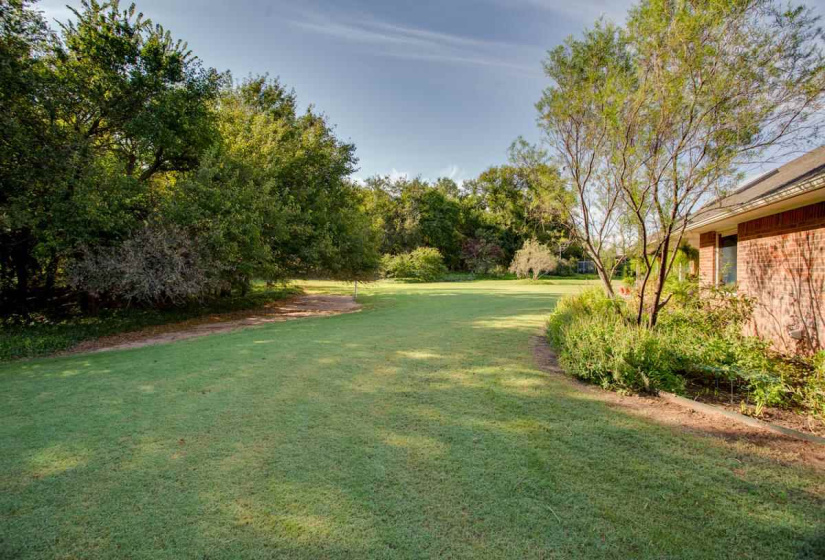 4 Bedrooms Bedrooms, 0 ,3 BathroomsBathrooms,Residential,Single Family,Robertson Rd,1,133043