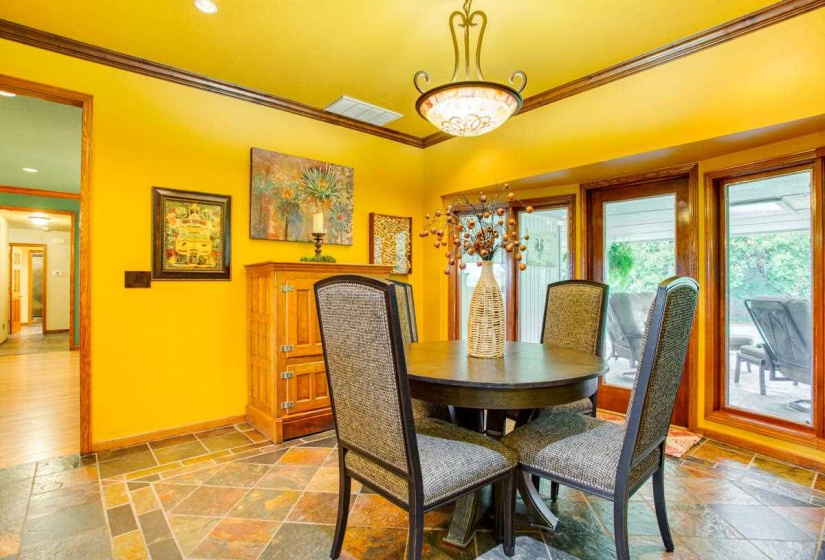 4 Bedrooms Bedrooms, 0 ,3 BathroomsBathrooms,Residential,Single Family,Robertson Rd,1,133043