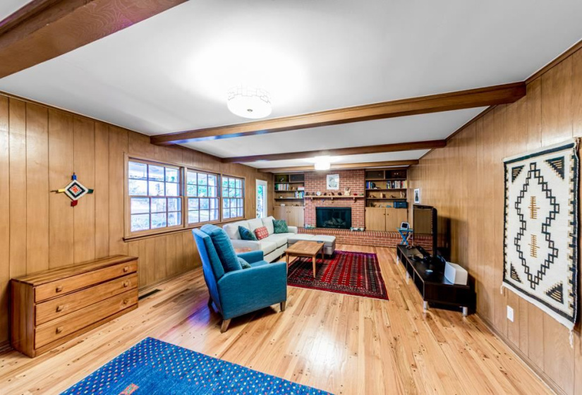 4 Bedrooms Bedrooms, 0 ,3 BathroomsBathrooms,Residential,Single Family,Eyler,2,133045