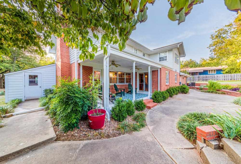 4 Bedrooms Bedrooms, 0 ,3 BathroomsBathrooms,Residential,Single Family,Eyler,2,133045