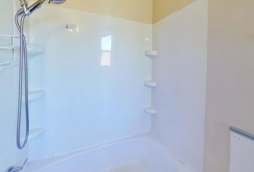 3 Bedrooms Bedrooms, 0 ,2 BathroomsBathrooms,Residential,Single Family,Frontier,1,133047