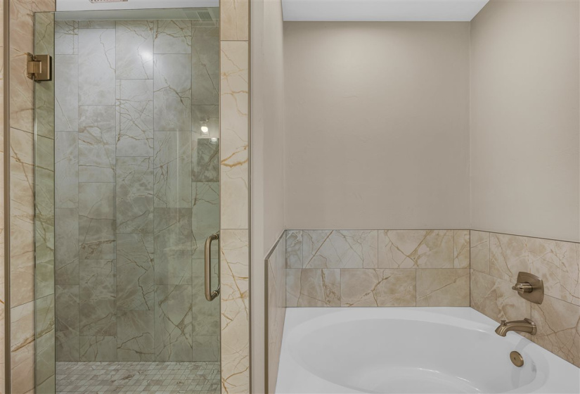 5 Bedrooms Bedrooms, 0 ,2 BathroomsBathrooms,Residential,Single Family,Blanco Bend,1,133053