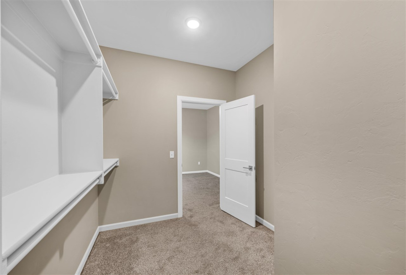 5 Bedrooms Bedrooms, 0 ,2 BathroomsBathrooms,Residential,Single Family,Blanco Bend,1,133053