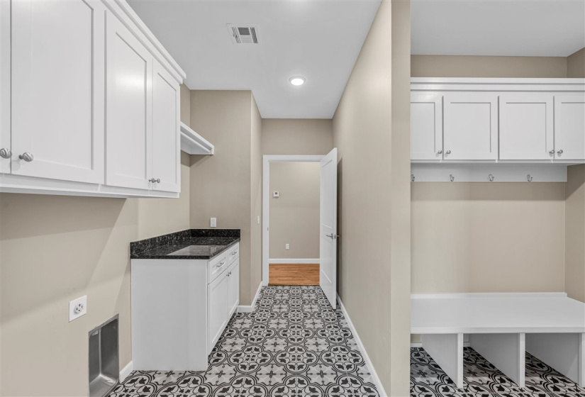 5 Bedrooms Bedrooms, 0 ,2 BathroomsBathrooms,Residential,Single Family,Blanco Bend,1,133053