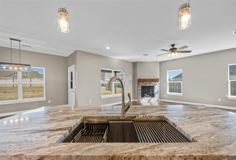 5 Bedrooms Bedrooms, 0 ,2 BathroomsBathrooms,Residential,Single Family,Blanco Bend,1,133053